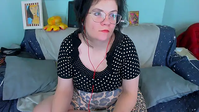 EverlyRays online show from 01-11-26, 03:41