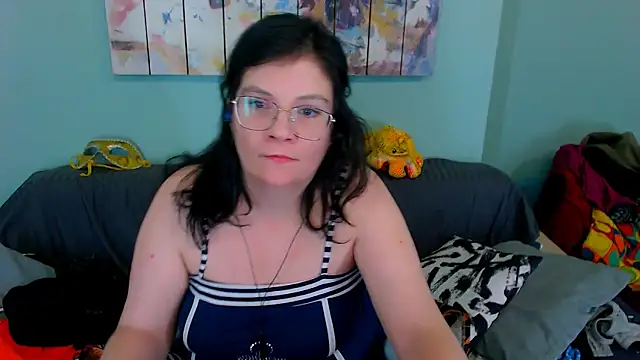 EverlyRays online show from 04-10-26, 08:32