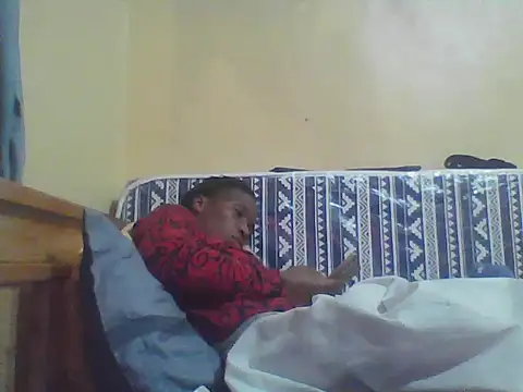 Snapshot of Smillie_prety chatting on 05-09-26, 01:14 Smillie prety online show from 05-09-26, 01:14