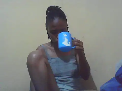 Smillie prety online show from 11-20-25, 04:57