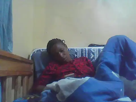 Snapshot of Smillie_prety chatting on 05-12-26, 05:15 Smillie prety online show from 05-12-26, 05:15