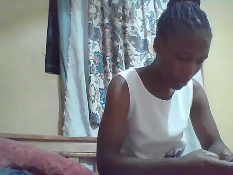 Snapshot of Smillie_prety chatting on 07-05-26, 05:42 Smillie prety online show from 07-05-26, 05:42