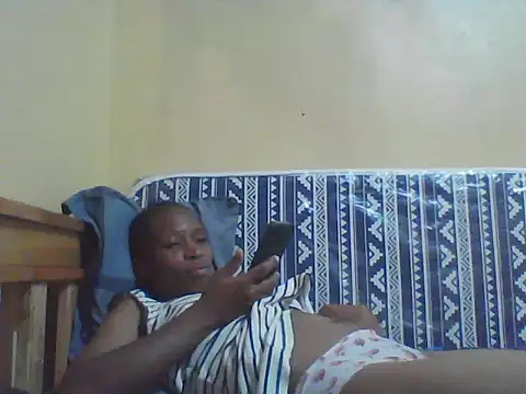 Smillie prety online show from 03-30-26, 05:47