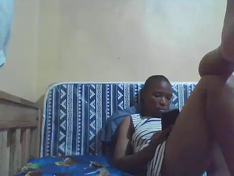 Smillie prety online show from 03-29-26, 05:03