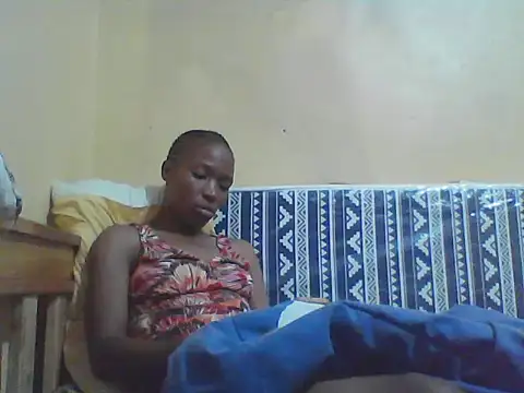 Smillie prety online show from 03-19-26, 05:29