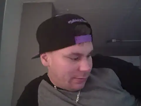 Snapshot of ACABFTP chatting on 10-14-25, 06:47 ACABFTP online show from 10-14-25, 06:47