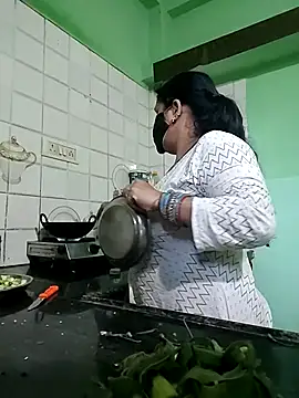 Snapshot of sematomar chatting on 09-11-25, 04:56 sematomar online show from 09-11-25, 04:56