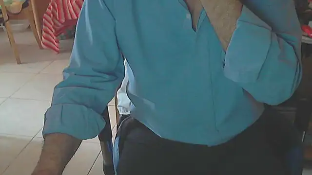 Snapshot of angelgarcia269 chatting on 10-03-25, 11:56 angelgarcia269 online show from 10-03-25, 11:56