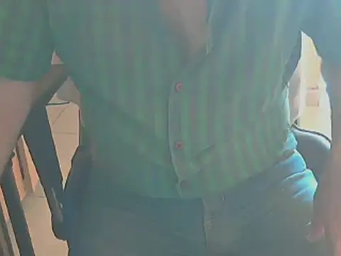 Snapshot of angelgarcia269 chatting on 03-04-25, 11:29 angelgarcia269 online show from 03-04-25, 11:29