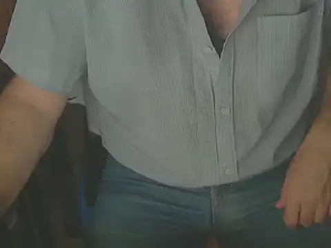 Snapshot of angelgarcia269 chatting on 03-08-25, 11:05 angelgarcia269 online show from 03-08-25, 11:05