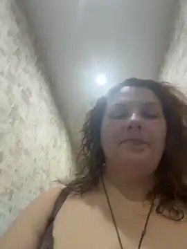 Snapshot of Taisia_W chatting on 12-03-25, 06:36 Taisia W online show from 12-03-25, 06:36