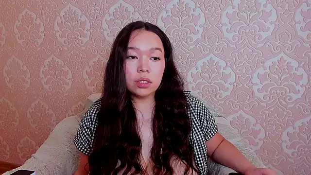 Kris top Lee online show from 04-14-26, 08:41