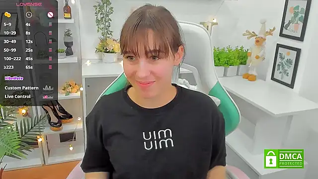  Eliizabeth  online show from 03-18-25, 12:40