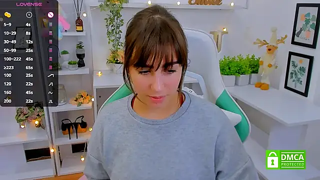  Eliizabeth  online show from 03-20-25, 09:24