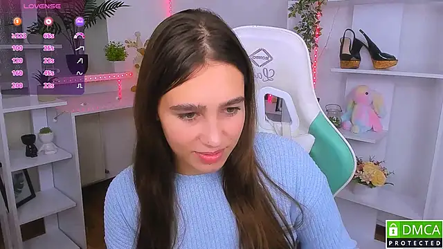  Eliizabeth  online show from 11-07-25, 09:08