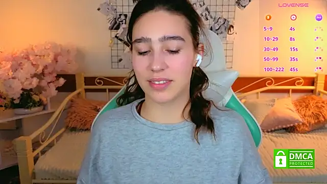  Eliizabeth  online show from 03-09-26, 11:08