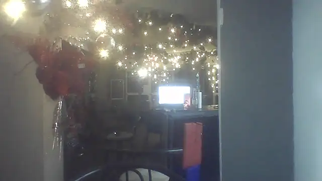 roxana collins online show from 12-22-25, 12:22