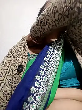 Riyaa-Devi online show from 12-13-24, 05:21