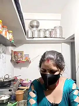 Riyaa-Devi online show from 12-18-24, 03:47