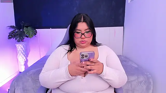 Snapshot of tifanny_bigboobs11 chatting on 07-15-26, 11:50 tifanny bigboobs11 online show from 07-15-26, 11:50