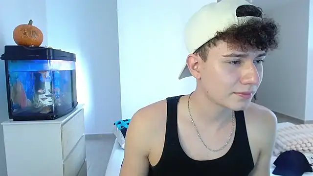 adrian morelly online show from 10-28-25, 08:08