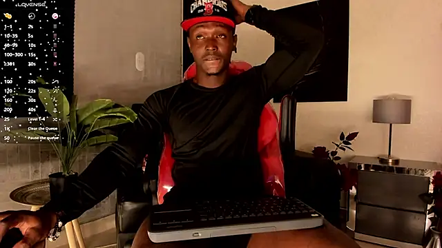 DannSmmith online show from 11-10-25, 11:48