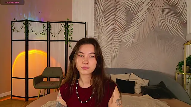 Marie Diaze online show from 06-30-26, 05:07