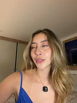 lua ferch   online show from 05-18-26, 10:58