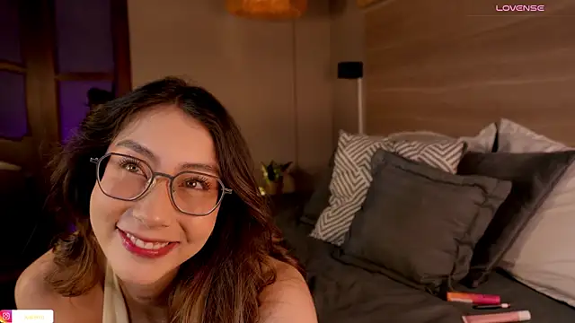 Snapshot of lua_ferch__ chatting on 09-27-25, 01:06 lua ferch online show from 09-27-25, 01:06
