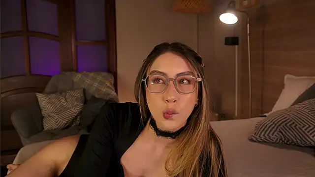 lua ferch   online show from 01-06-26, 01:15