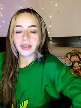 Snapshot of Natalia_Suarez chatting on 12-31-24, 03:55 Natalia Suarez online show from 12-31-24, 03:55