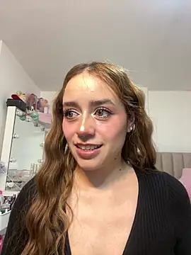 Natalia Suarez online show from 05-03-26, 01:22