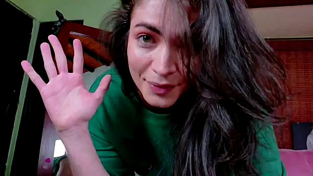 Snapshot of Emma__Blanco chatting on 12-02-25, 09:49 Emma Blanco online show from 12-02-25, 09:49