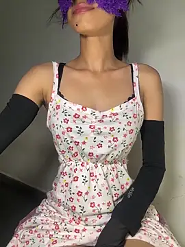 Snapshot of BandySL chatting on 12-16-25, 03:22 BandySL online show from 12-16-25, 03:22