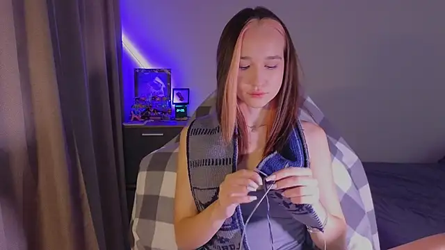 Snapshot of shey1i chatting on 11-26-25, 05:46 shey1i online show from 11-26-25, 05:46