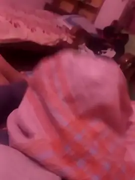 Snapshot of Rupok_dulavai chatting on 12-18-24, 04:20 Rupok dulavai online show from 12-18-24, 04:20