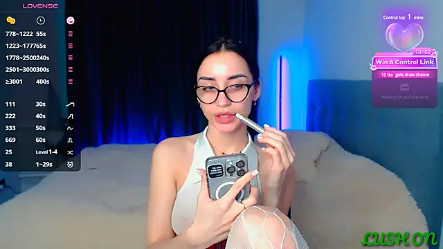 Kemi  Jordan online show from 03-13-25, 02:44