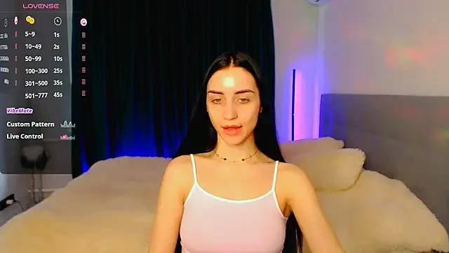 Kemi  Jordan online show from 03-19-25, 08:23