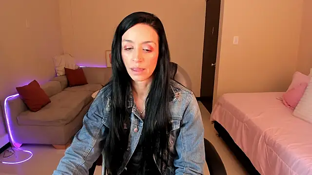 Kristen Garner online show from 07-03-26, 07:42