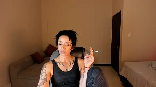 Kristen Garner online show from 02-16-26, 08:40