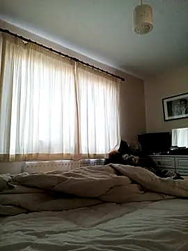 loveeatingcunts online show from 11-20-25, 09:10