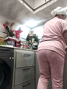 lolo890 online show from 04-13-26, 09:52