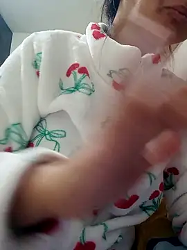 lolo890 online show from 12-16-25, 01:59