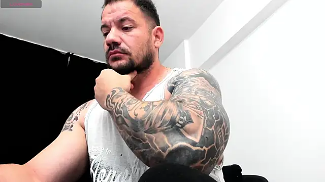 musclemonster31 online show from 10-02-25, 04:05