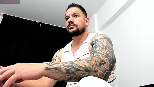 musclemonster31 online show from 10-11-25, 03:07