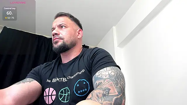 musclemonster31 online show from 06-02-26, 07:36