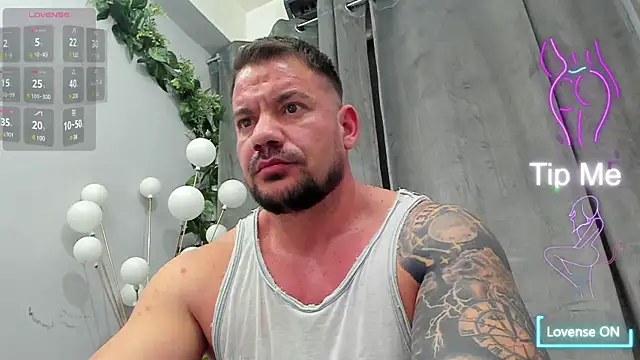 musclemonster31 online show from 03-05-25, 10:21
