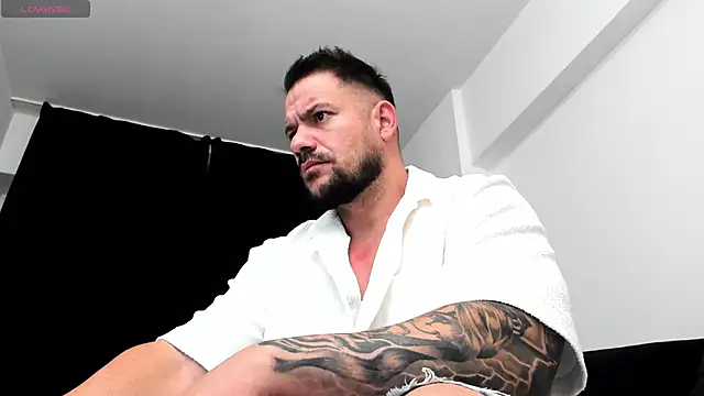 musclemonster31 online show from 10-06-25, 09:48