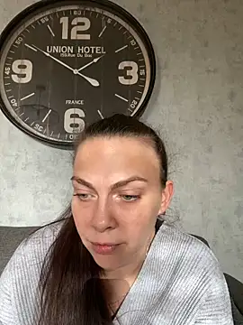 Snapshot of LEAsquirt91 chatting on 01-21-25, 01:00 LEAsquirt91 online show from 01-21-25, 01:00
