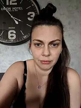 Snapshot of LEAsquirt91 chatting on 03-08-25, 03:02 LEAsquirt91 online show from 03-08-25, 03:02